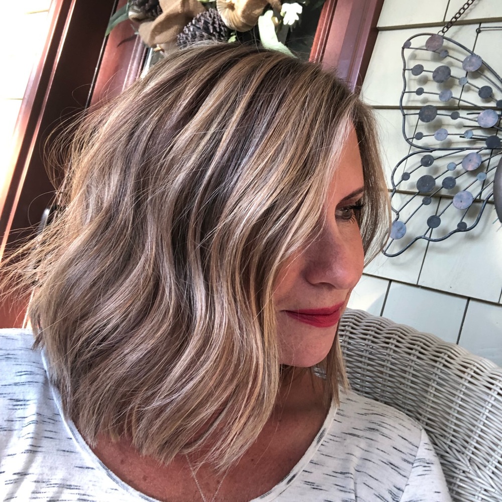 Meet your posher, Alicia!